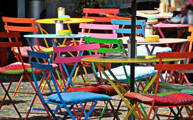 The Multiple Uses Of Folding Chairs